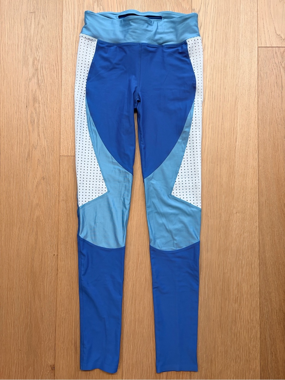 Charli Cohen Blue Colorblock Performance Leggings with Perforated Panels